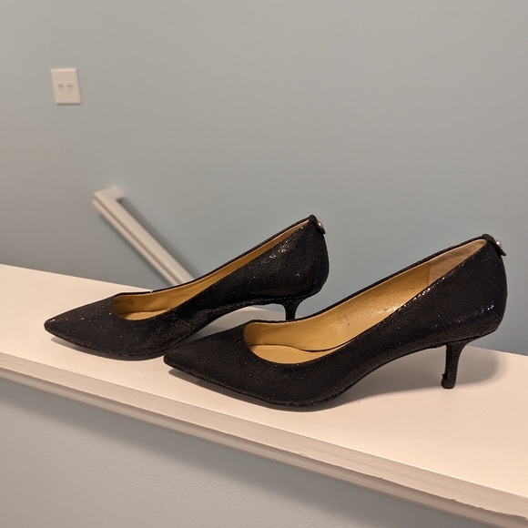 Michael Kors heels - Picture 1 of 8